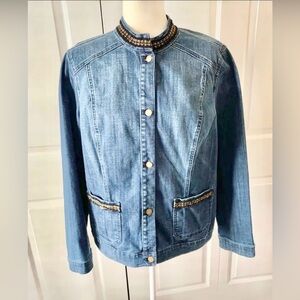 Chicos jean jacket woman’s size 2 (large) coat new condition
